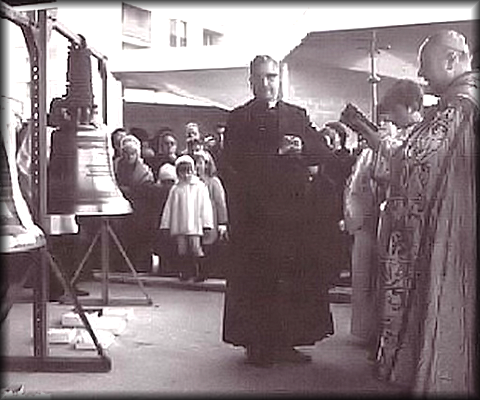 48 Benediction cloches